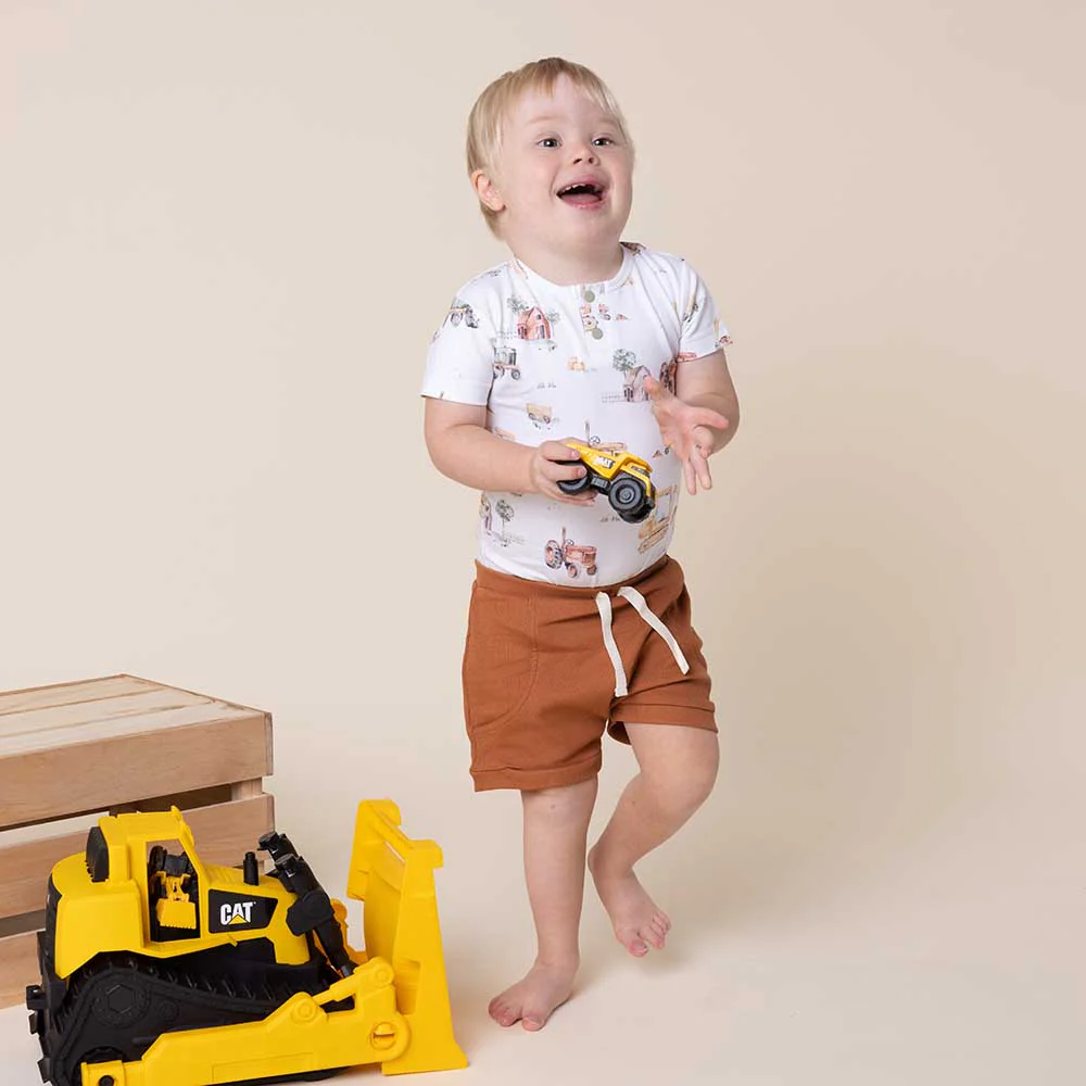 Biscuit Organic Shorts - Image 3