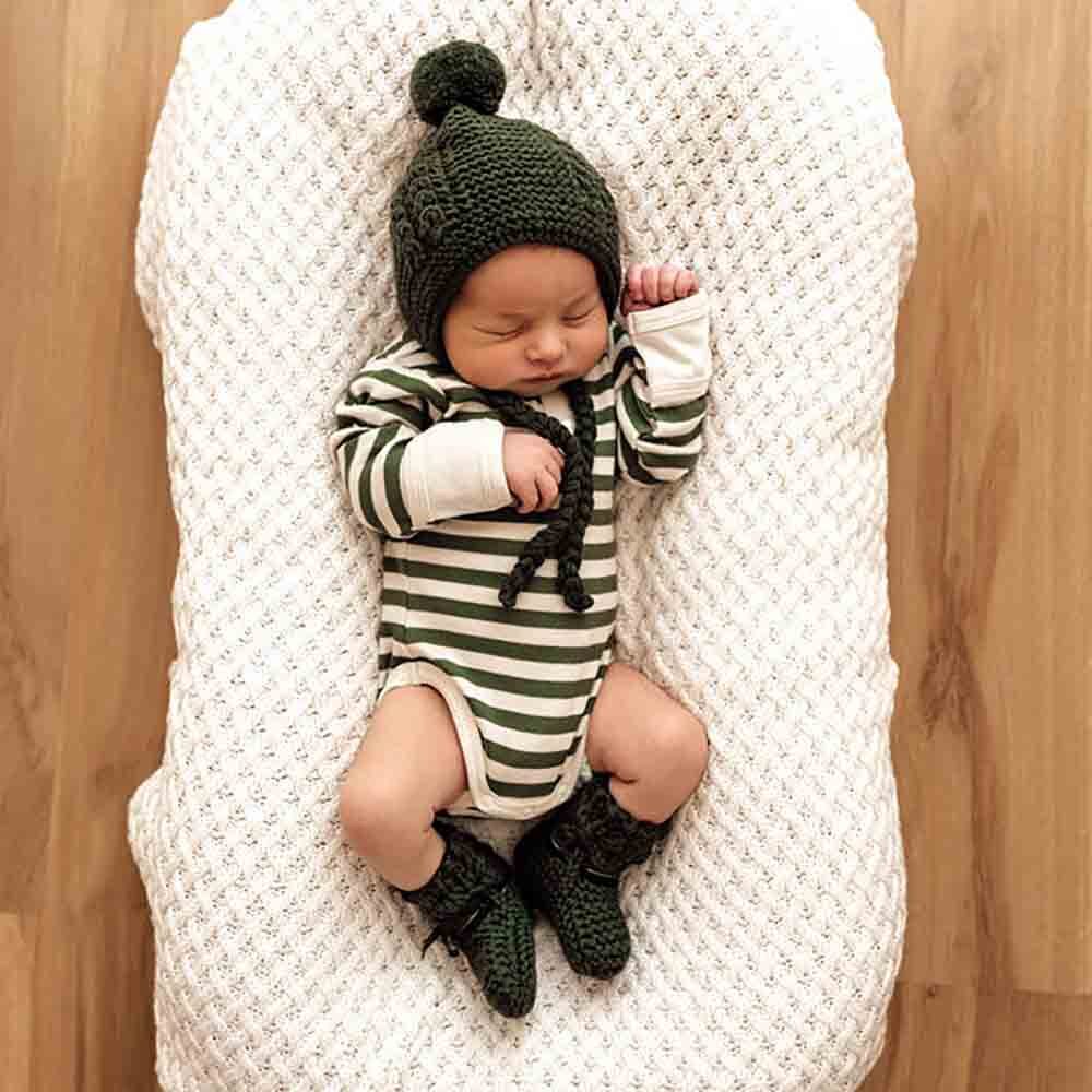 Bonnet & Booties 2 Pack - Image 6