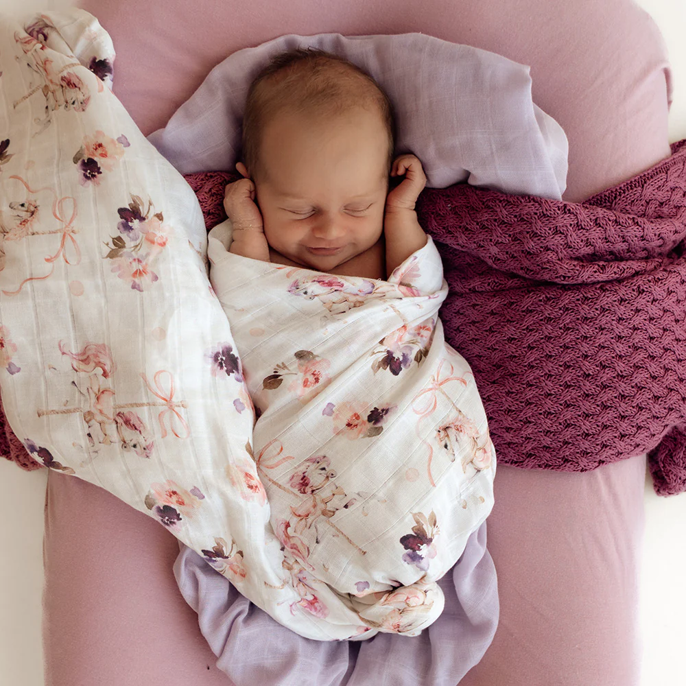 Carousel Organic Muslin Wrap - Image 4