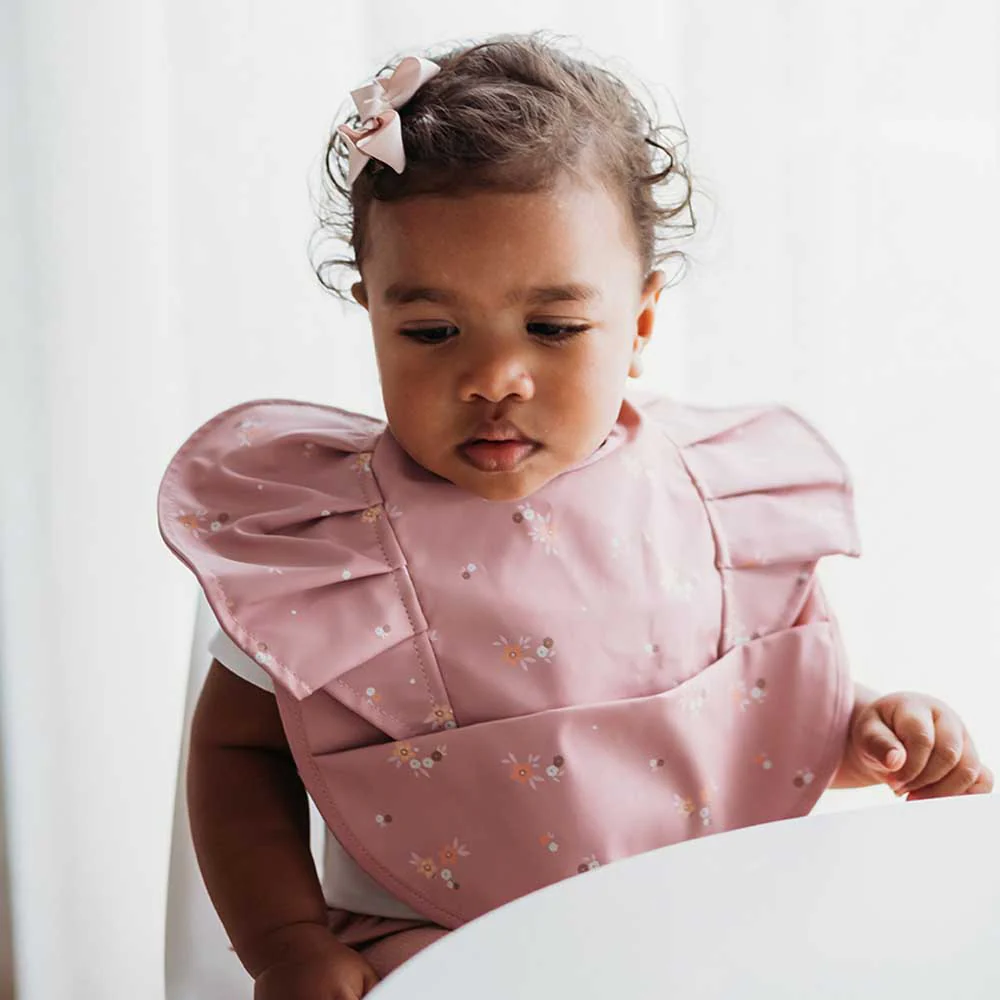 Daisy Frill Snuggle Bib - Image 6