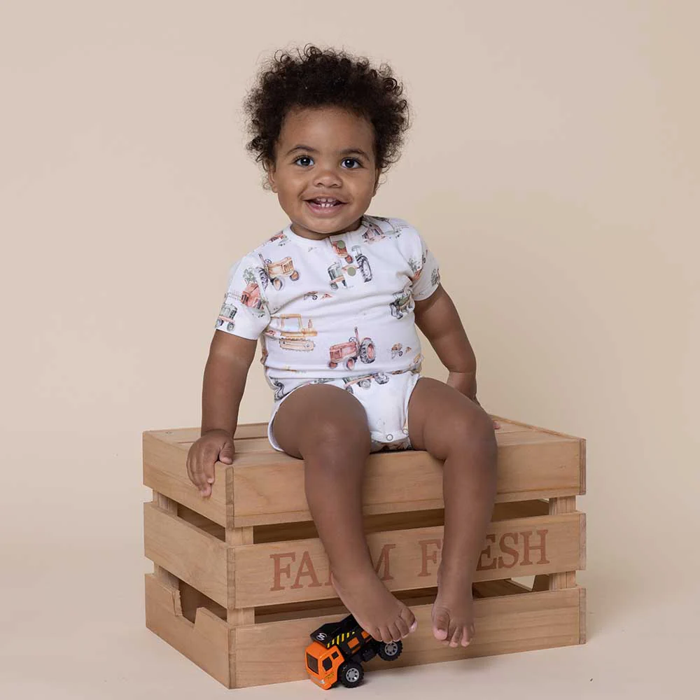 Diggers & Tractors Short Sleeve Organic Bodysuit - Image 3