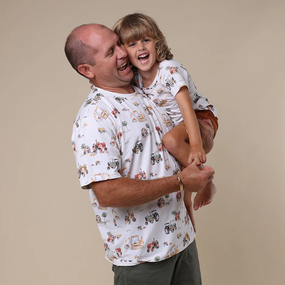 Diggers & Tractors Organic Unisex T-Shirt - Image 2