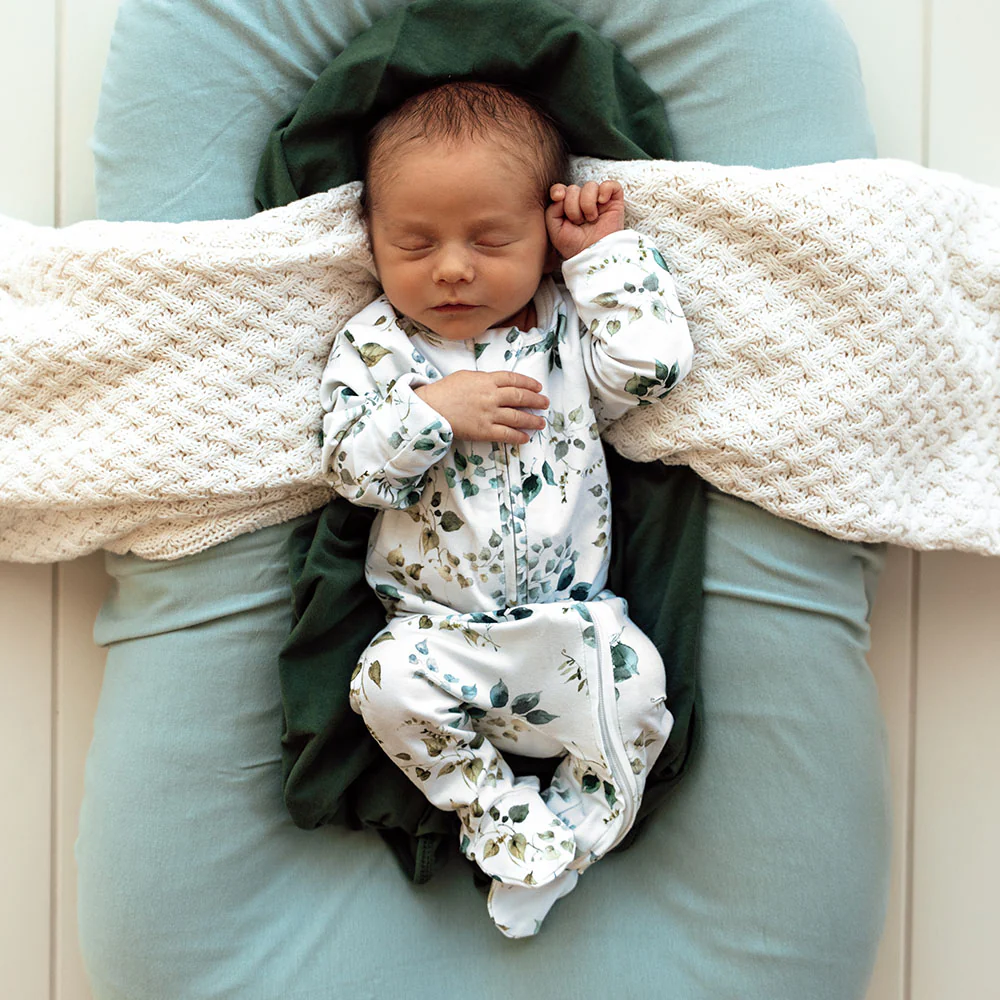 Eden Organic Snuggle Sleepsuit Zip Footie - Image 7