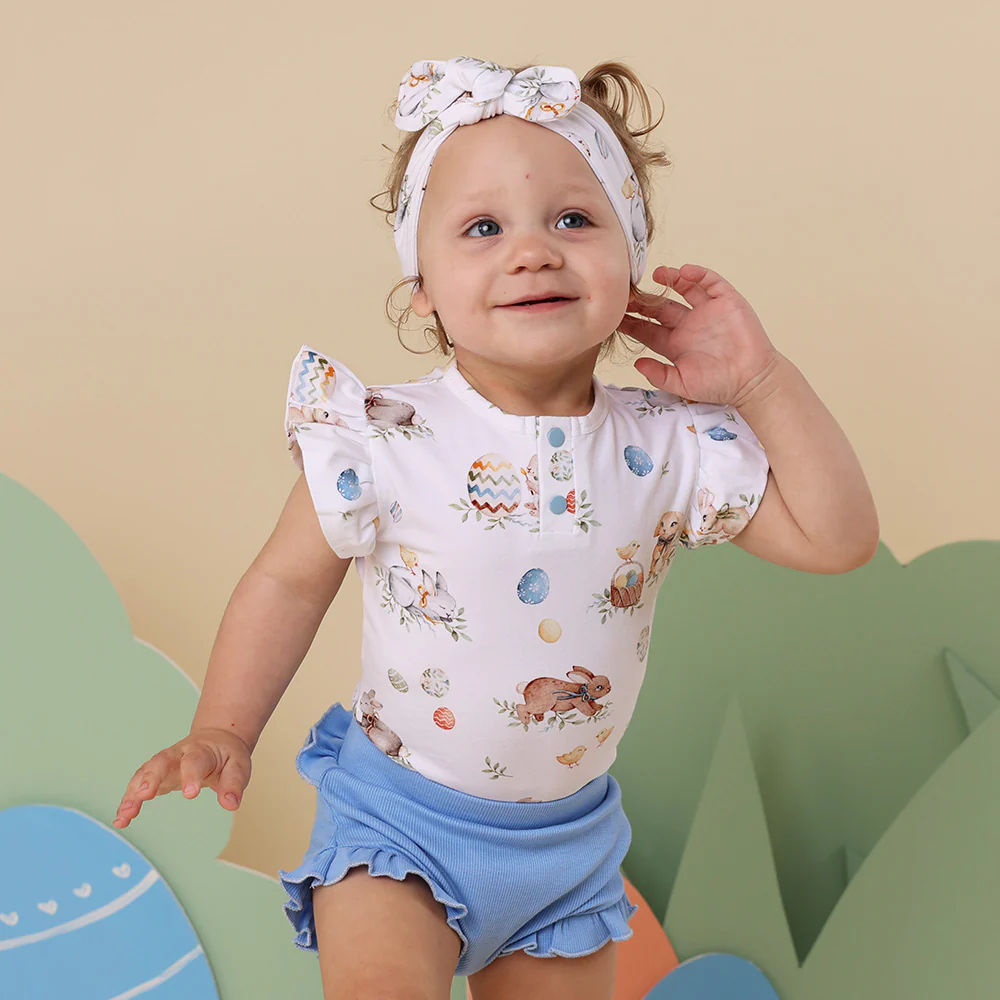 Flopsy Bunnies Short Sleeve Organic Bodysuit with Frill - Image 3