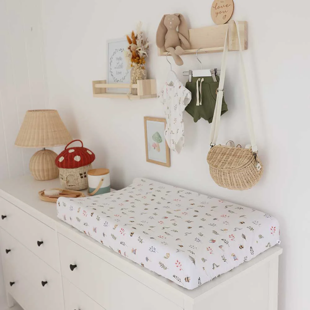 Garden Friends Organic Bassinet Sheet / Change Pad Cover - Image 2