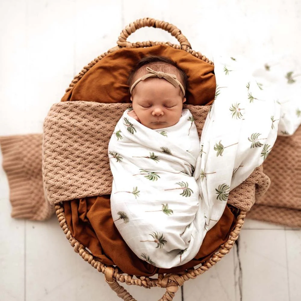 Green Palm Organic Muslin Wrap - Image 4