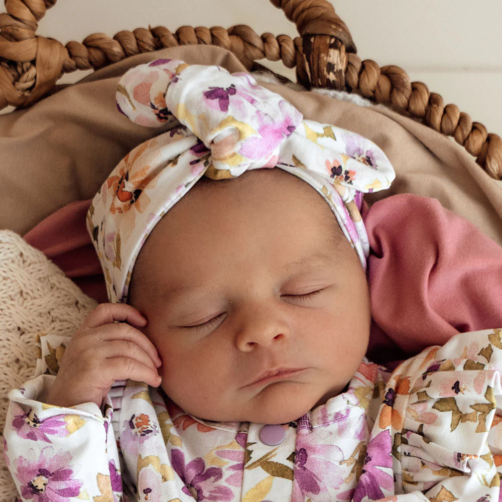 Isla Organic Topknot - Image 6