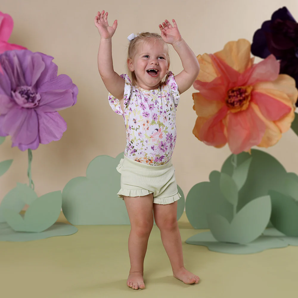 Isla Short Sleeve Organic Bodysuit with Frill - Image 10