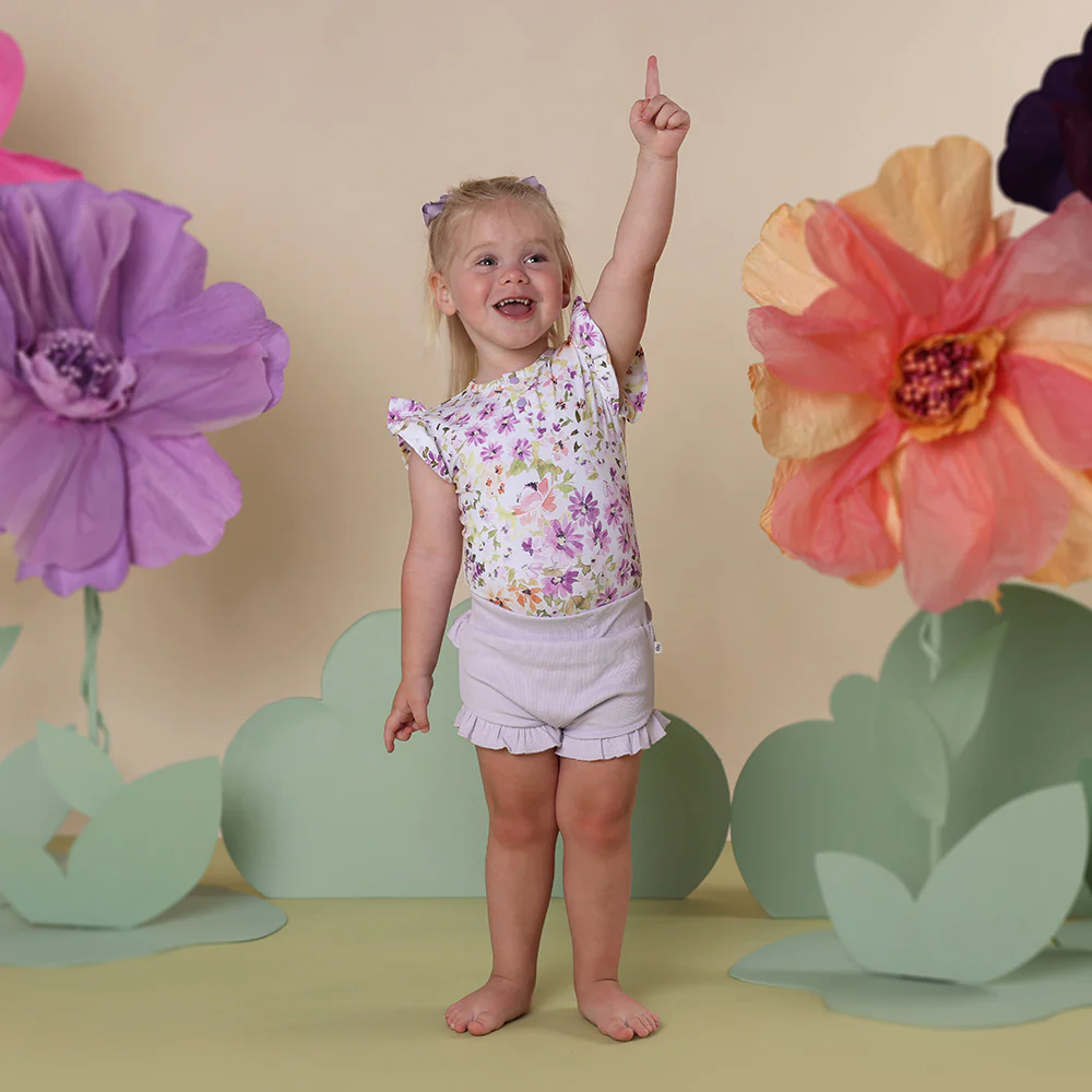 Isla Short Sleeve Organic Bodysuit with Frill - Image 3
