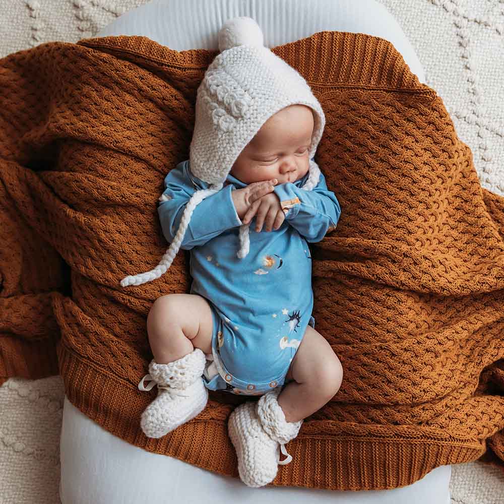 Ivory Merino Wool Bonnet & Booties - Image 3