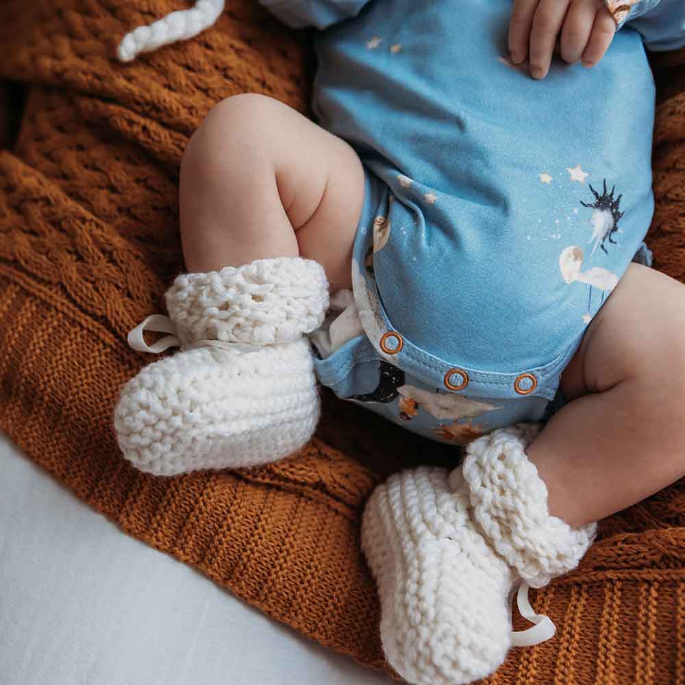 Ivory Merino Wool Bonnet & Booties - Image 7