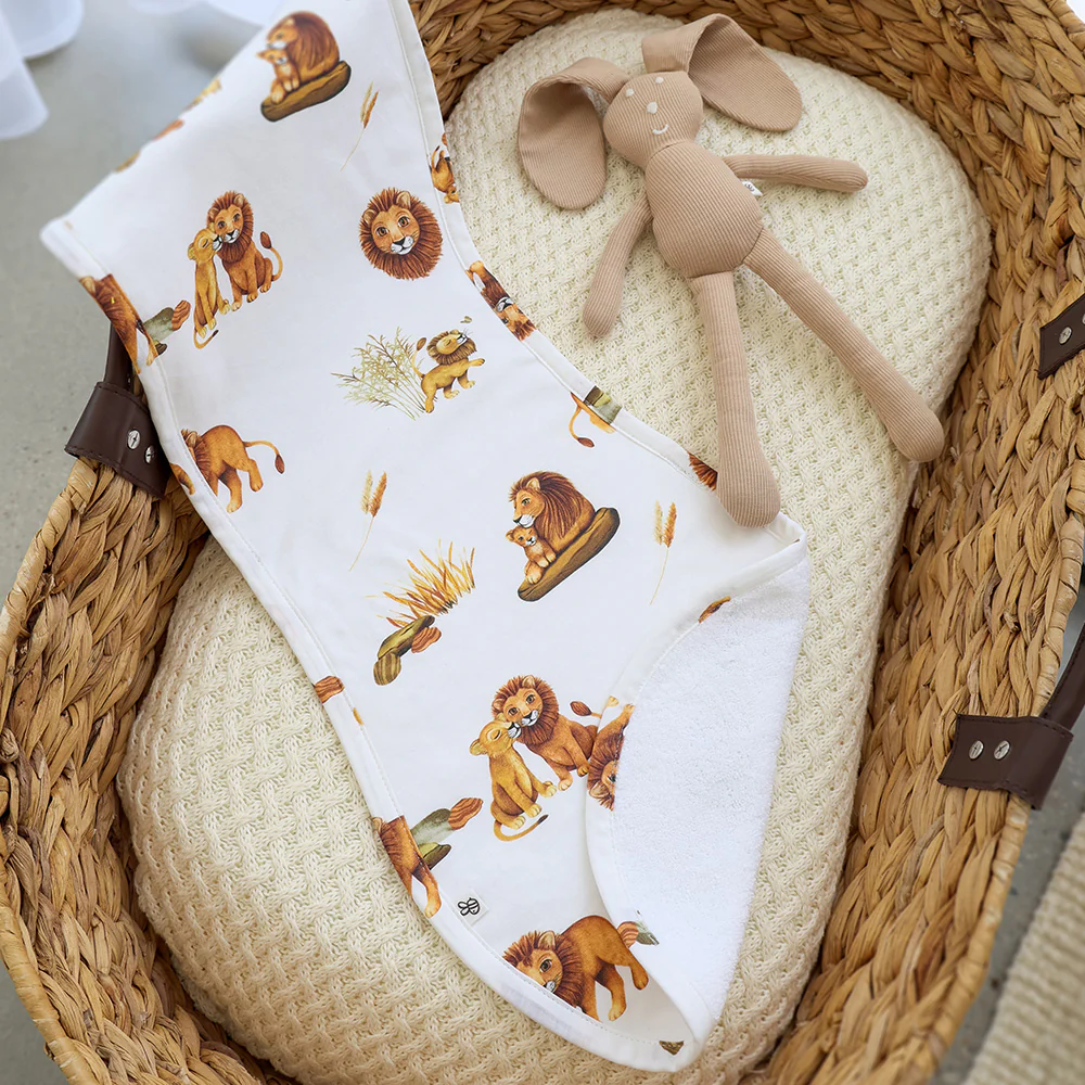 Lion Organic Cotton Burp Cloth - Image 3
