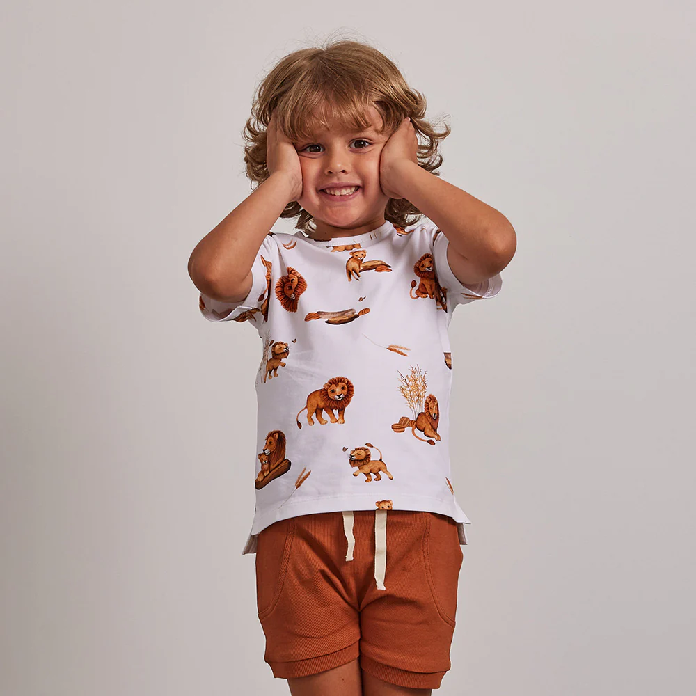 Lion Organic T-Shirt - Image 4
