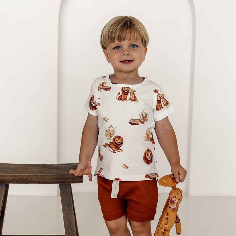 Lion Organic T-Shirt - Image 9