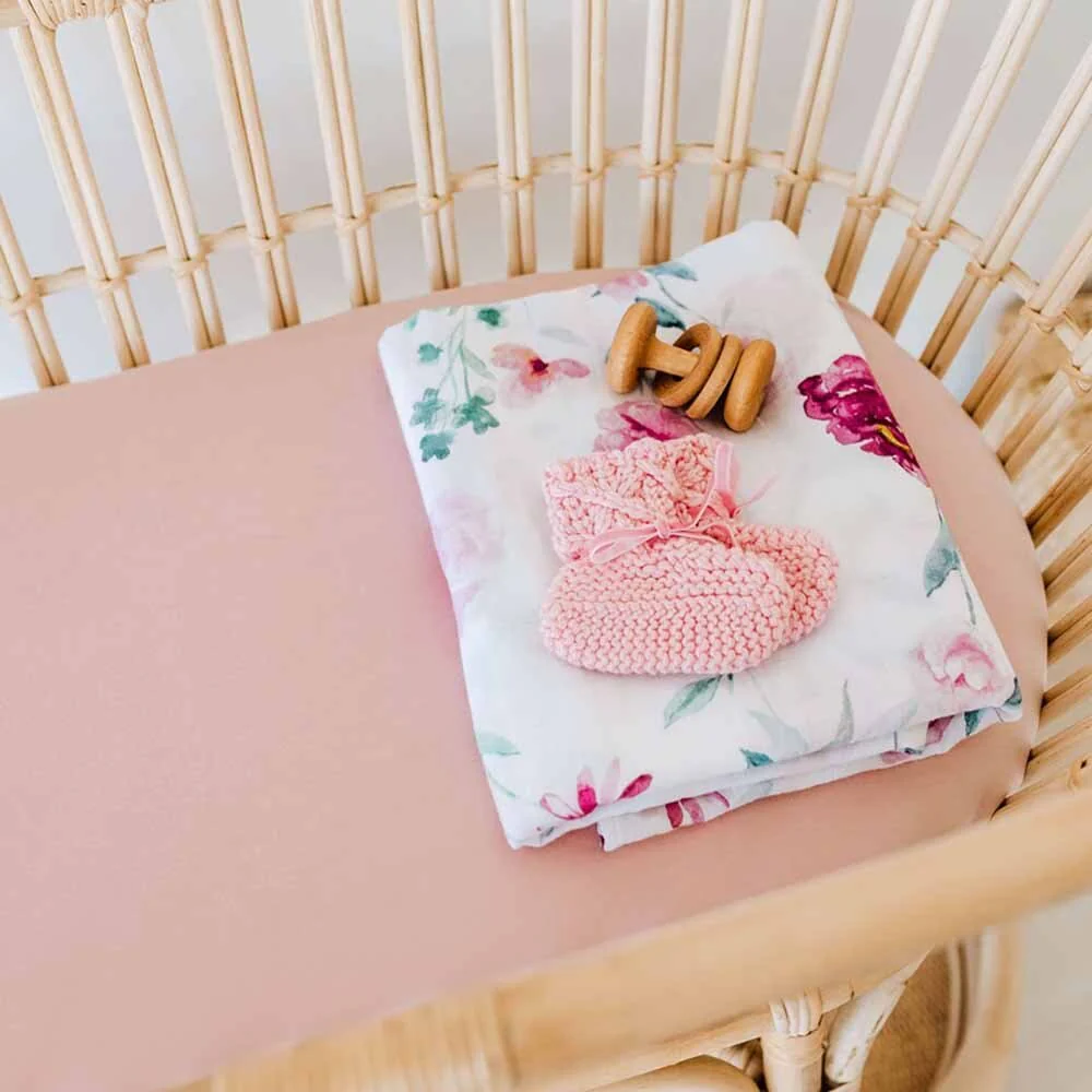 Lullaby Pink Organic Bassinet Sheet / Change Pad Cover - Image 5