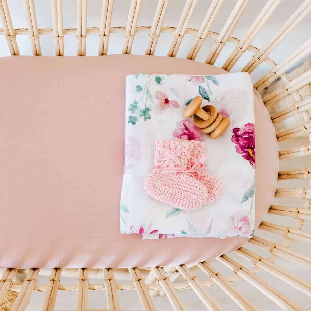 Lullaby Pink Organic Bassinet Sheet / Change Pad Cover - Image 6