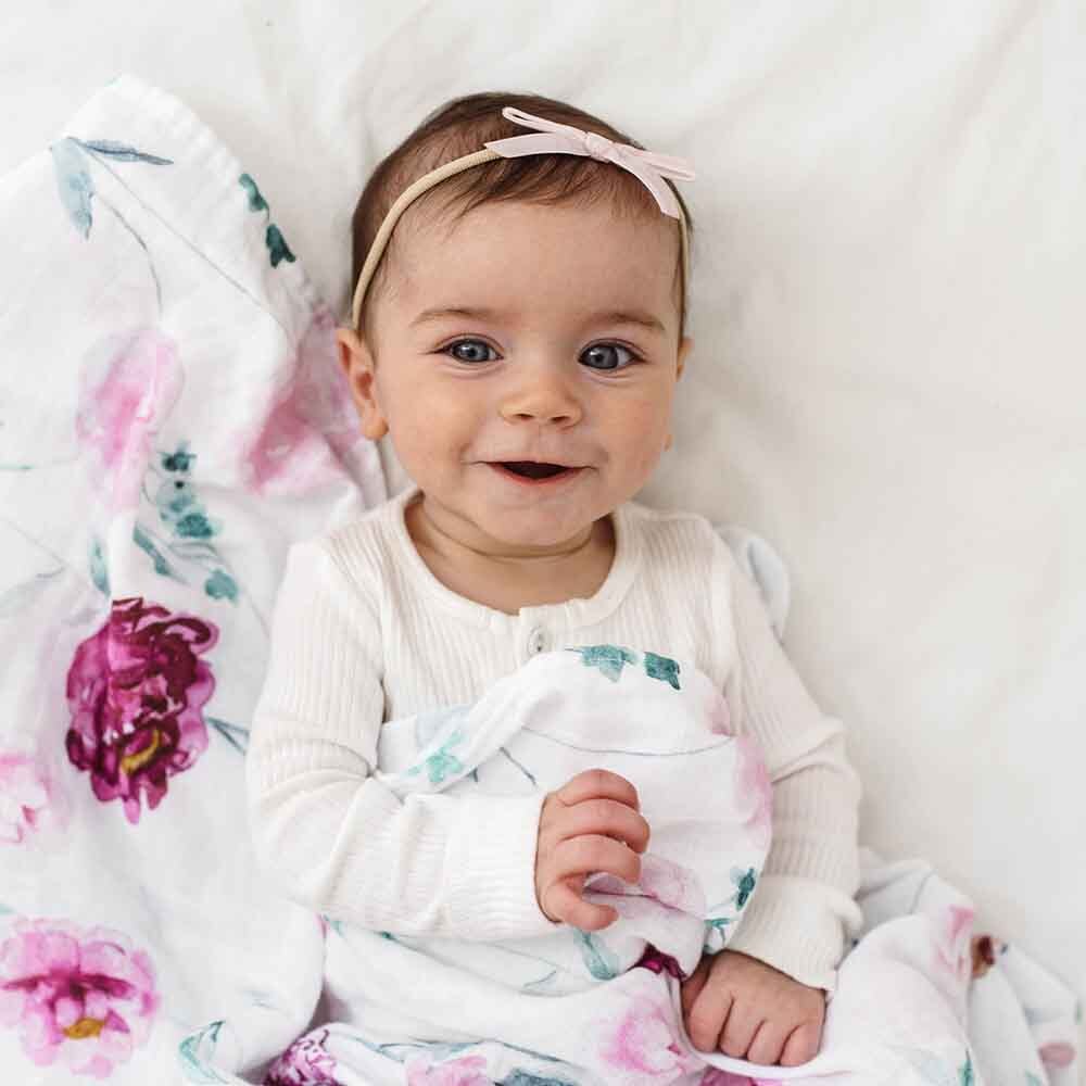 Lullaby Pink Velvet Bow - Image 4