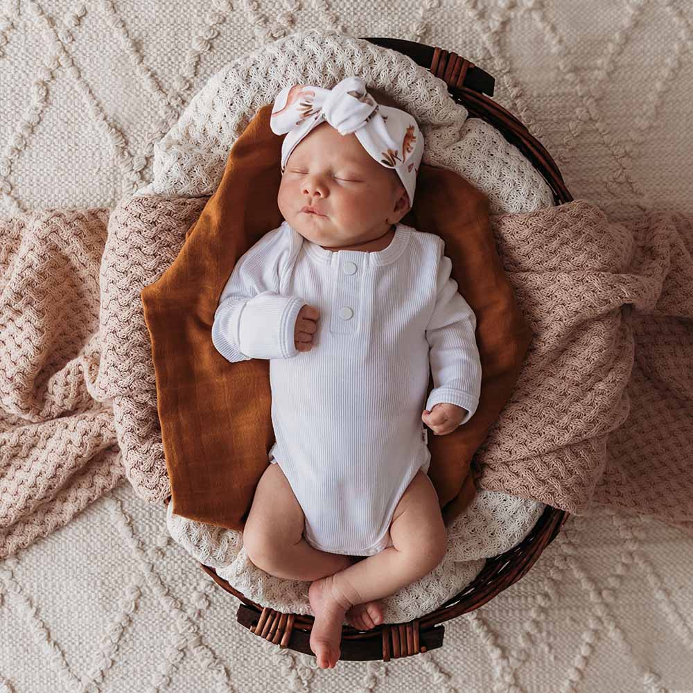 Milk Long Sleeve Organic Bodysuit - Image 5
