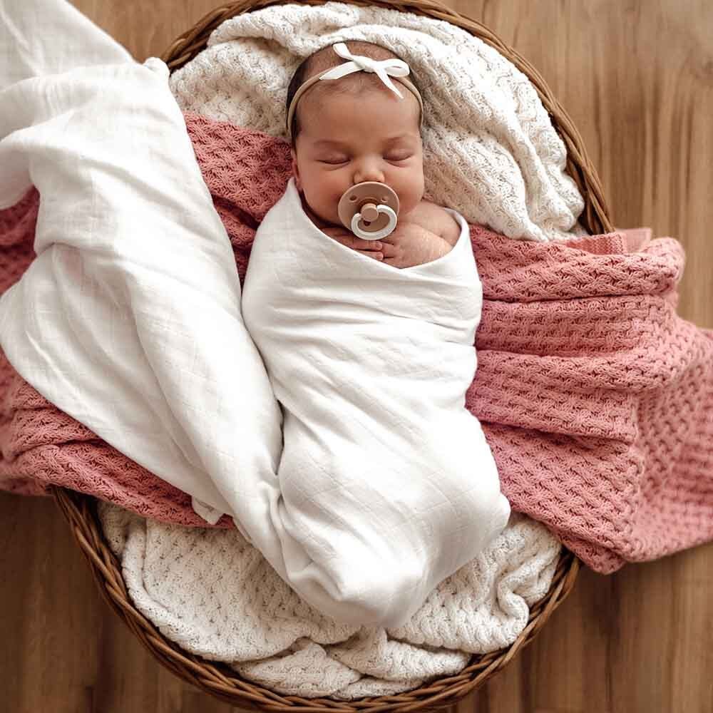 Milk Organic Muslin Wrap - Image 6