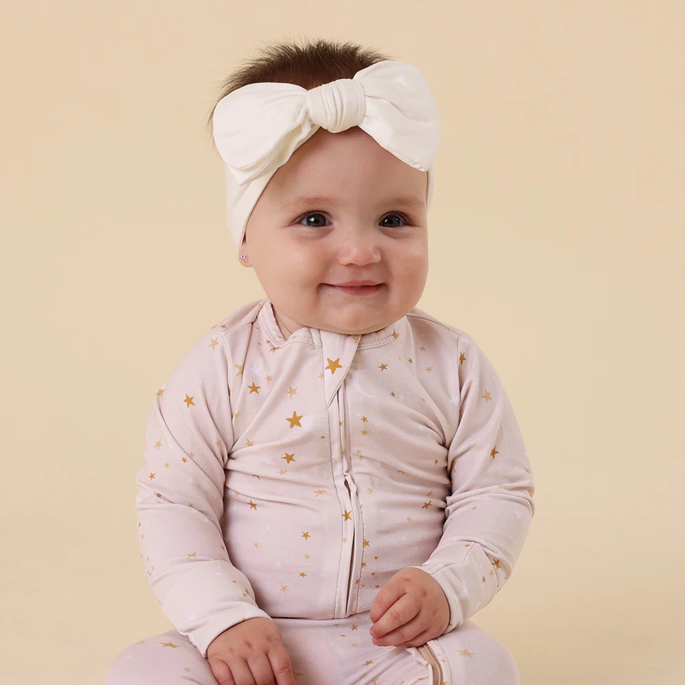 Milk Organic Oversized Bow - Image 6