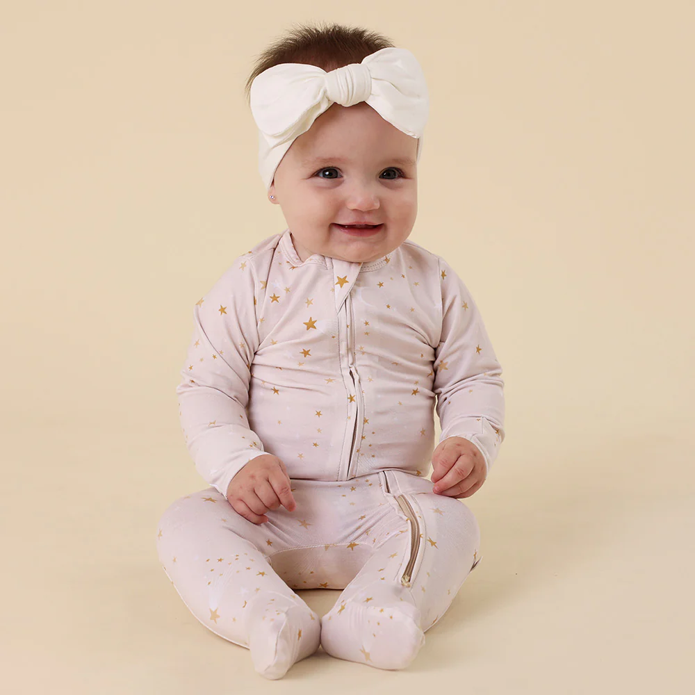 Milk Organic Oversized Bow - Image 7
