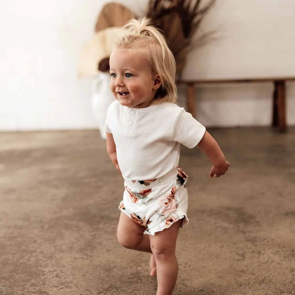 Milk Short Sleeve Organic Bodysuit - Image 10