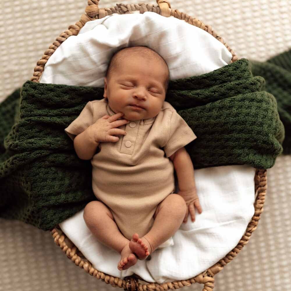 Pebble Short Sleeve Organic Bodysuit - Image 8