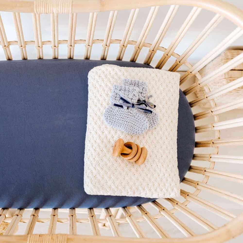 Reign Organic Bassinet Sheet / Change Pad Cover - Image 8