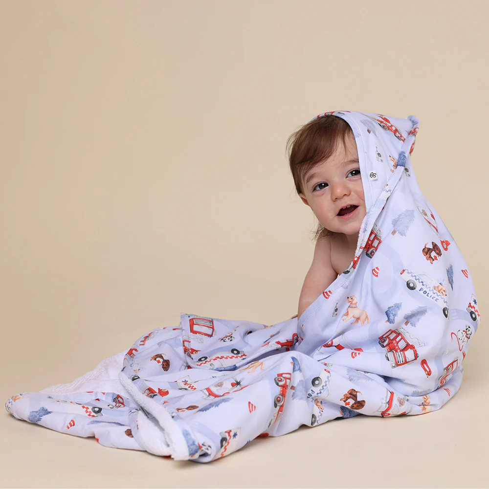 To The Rescue Organic Baby Towel & Wash Cloth Set - Image 2