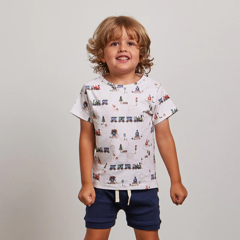 Trains Organic T-Shirt - Image 4