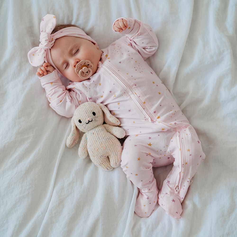 Twinkle Organic Snuggle Sleepsuit Zip Footie - Image 9