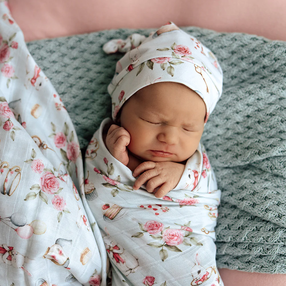 White Rabbit Organic Muslin Wrap - Image 4